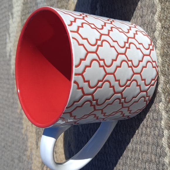 Graydon Hall Red & Black on White Embossed Coffee Mugs (2) 16 oz - Picture 2 of 5